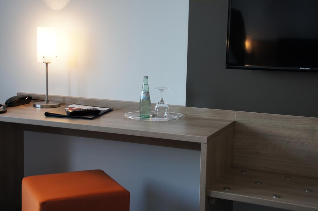 Euro Hotel Friedberg Εξωτερικό φωτογραφία